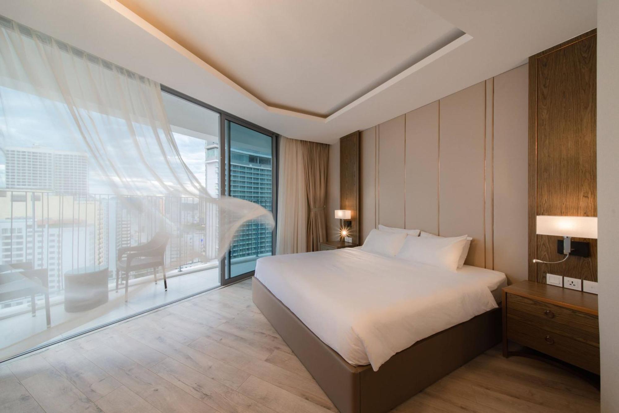 Coastal Panorama Oceanfront Suites Nha Trang Luaran gambar