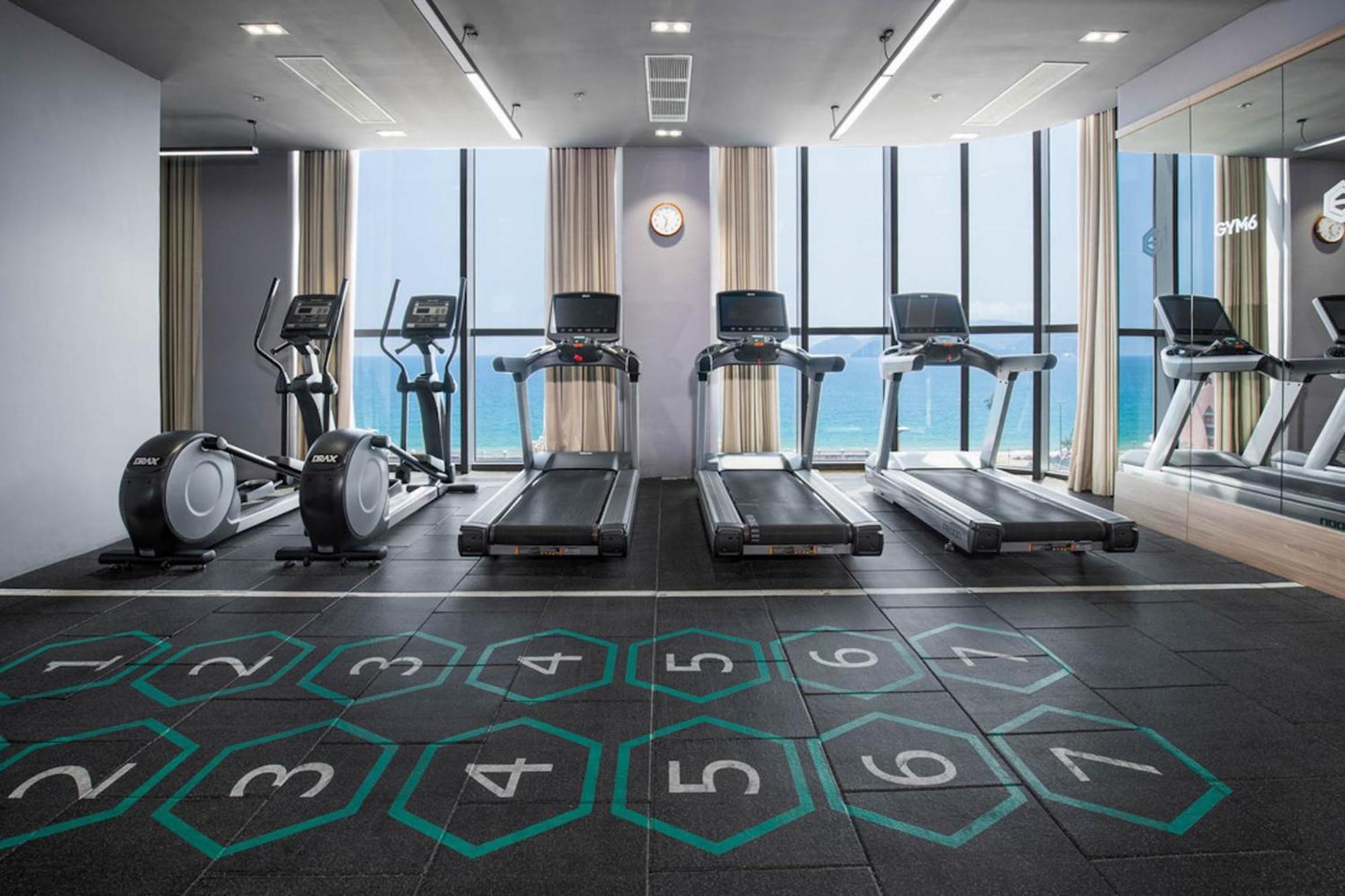 Coastal Panorama Oceanfront Suites Nha Trang Luaran gambar