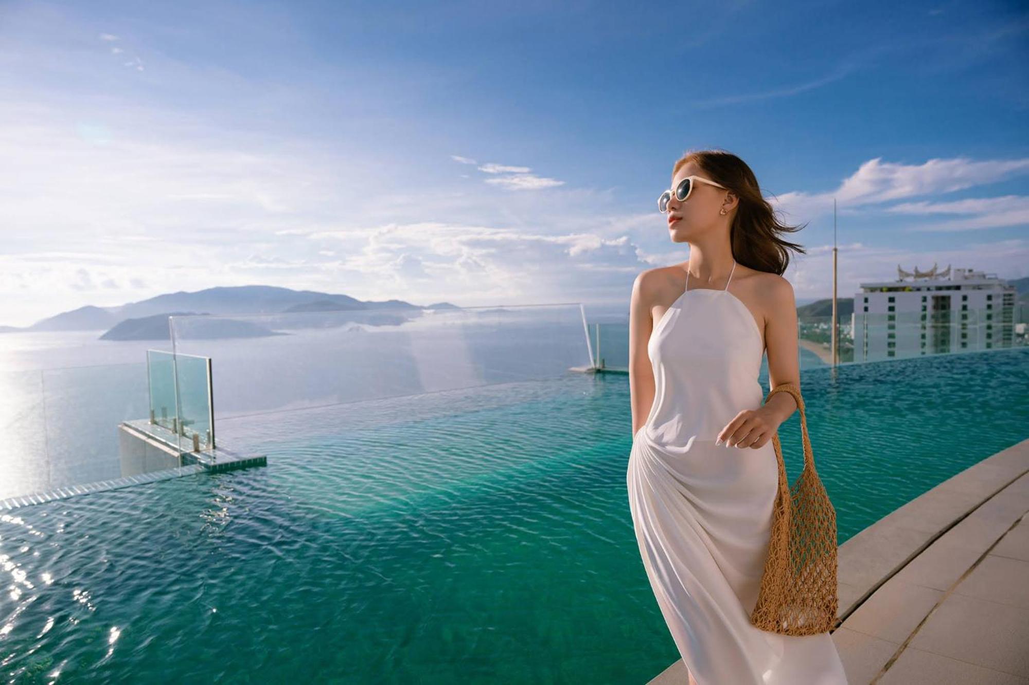 Coastal Panorama Oceanfront Suites Nha Trang Luaran gambar