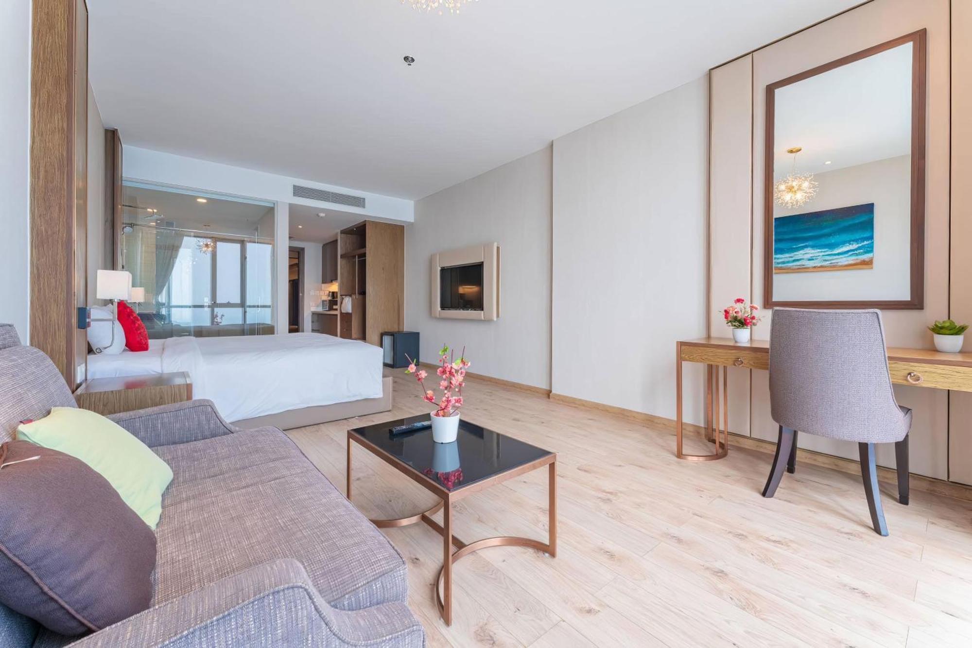 Coastal Panorama Oceanfront Suites Nha Trang Luaran gambar