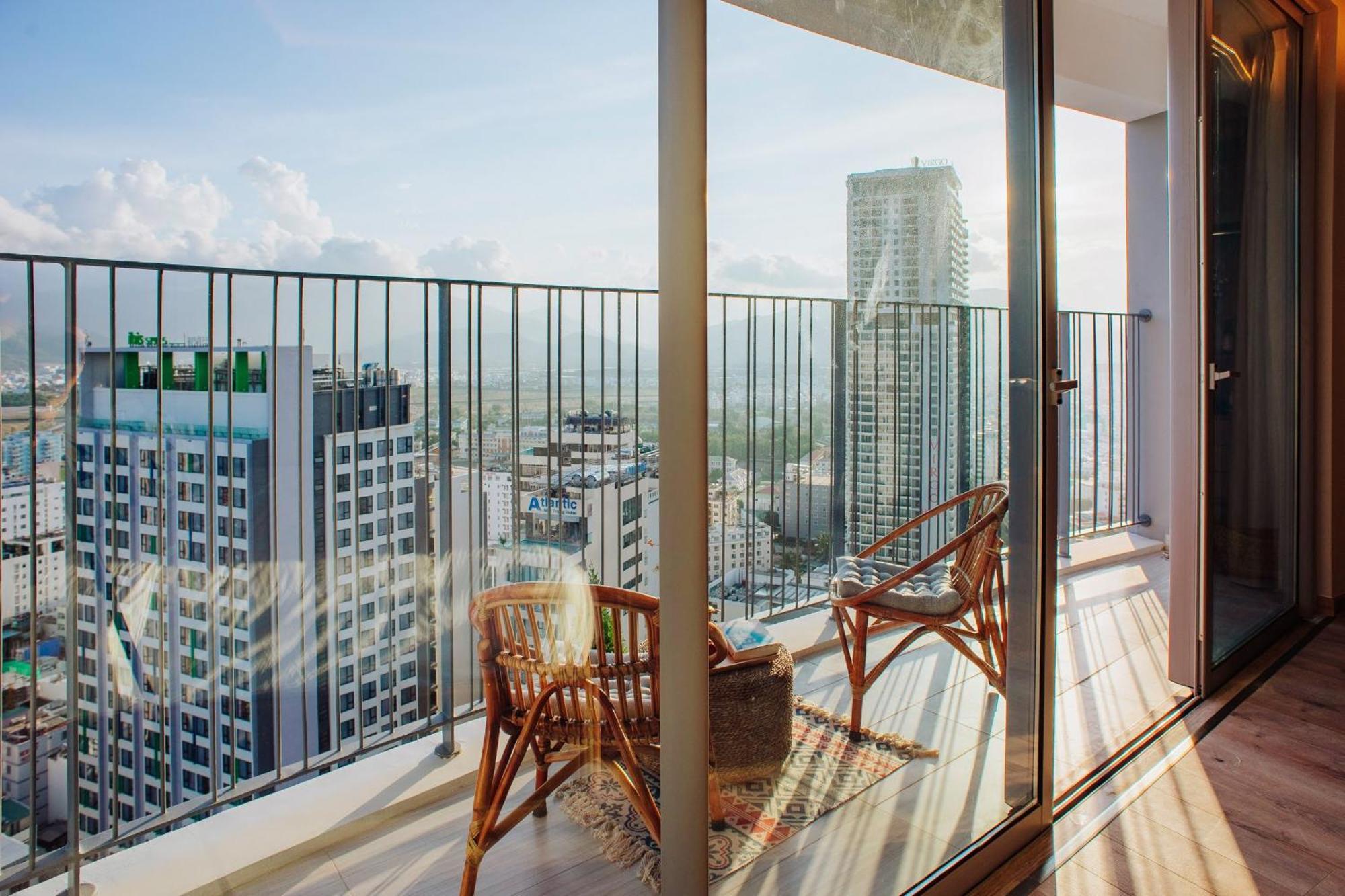 Coastal Panorama Oceanfront Suites Nha Trang Luaran gambar