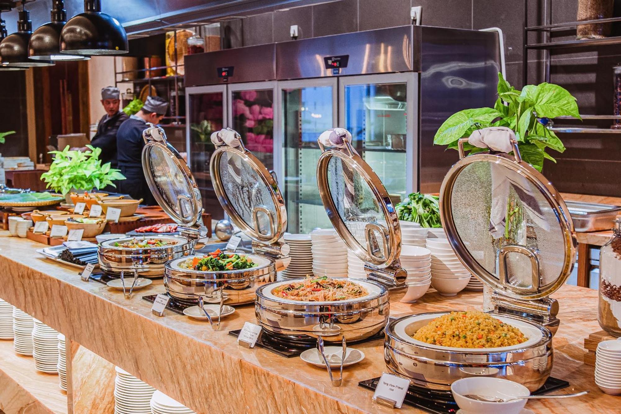 Coastal Panorama Oceanfront Suites Nha Trang Luaran gambar