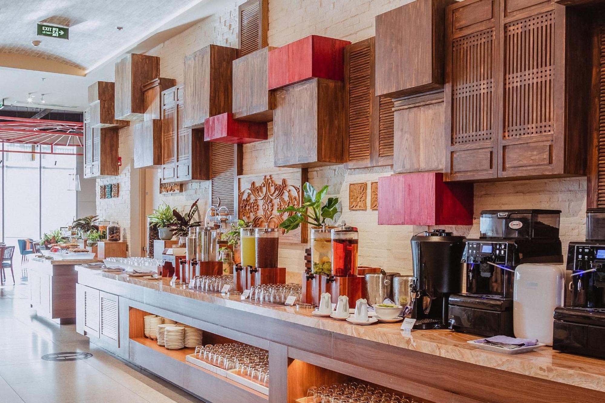 Coastal Panorama Oceanfront Suites Nha Trang Luaran gambar