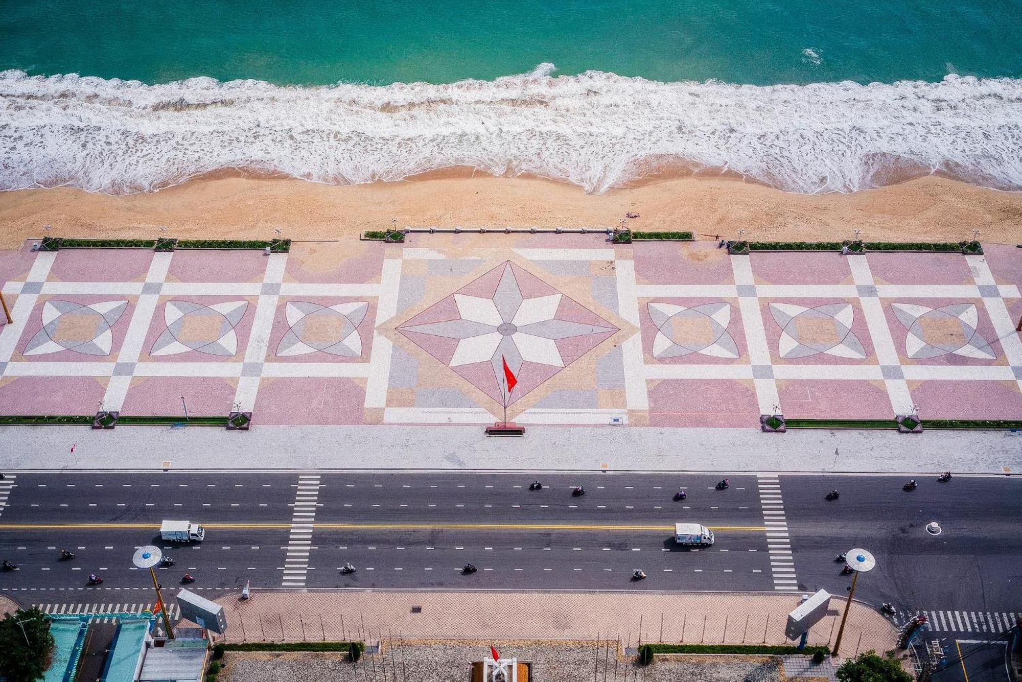 Coastal Panorama Oceanfront Suites Nha Trang Luaran gambar
